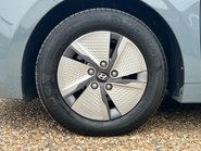 Hyundai IONIQ PREMIUM MHEV 4