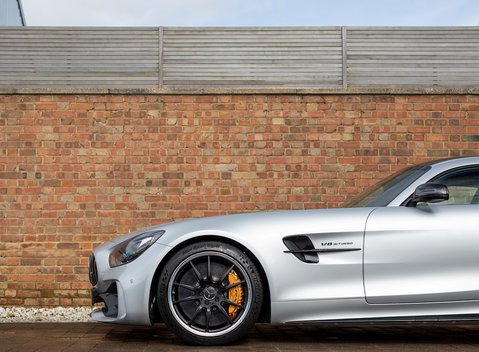 Mercedes-Benz AMG GT R GT R 28