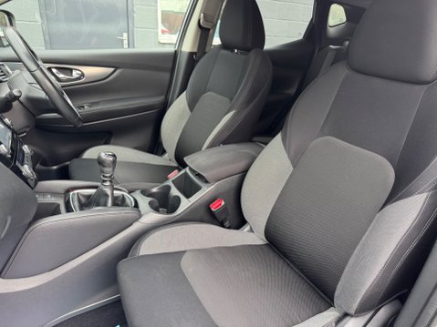 Nissan Qashqai N-CONNECTA DIG-T 34