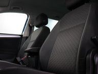 Volkswagen Tiguan SE NAV TDI BMT 4MOTION 34