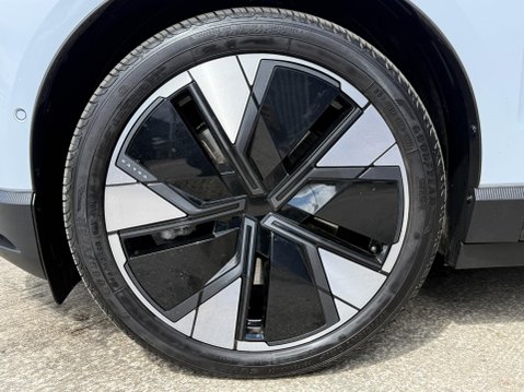 Volvo Ex30 Twin Performance 69kWh Ultra SUV 5dr Electric Auto AWD (428 ps) 18
