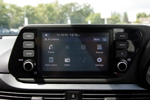 Hyundai BAYON T-GDI SE CONNECT DCT MHEV 23