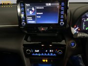 Toyota Yaris Cross 1.5 VVT-h Design SUV 5dr Petrol Hybrid E-CVT Euro 6 (s/s) (116 ps) Air Con 17