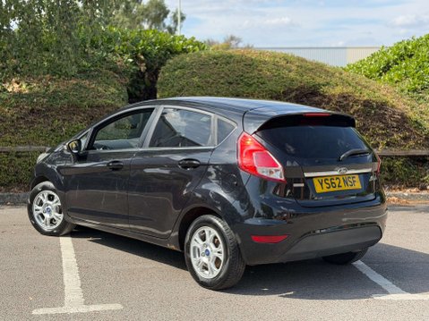 Ford Fiesta 1.6 TDCi ECOnetic Titanium Hatchback 5dr Diesel Manual Euro 5 (s/s) (95 ps) 7