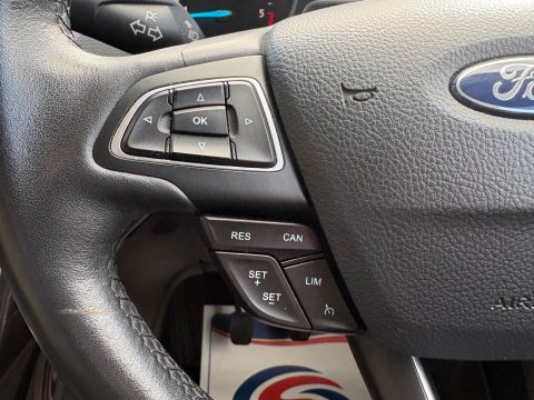 Ford Kuga TITANIUM TDCI 24