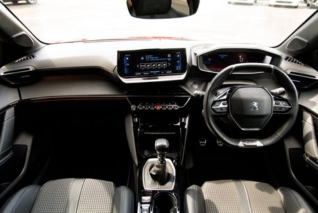 Peugeot 208 PURETECH GT S/S