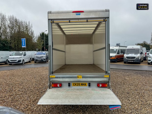 Citroen Relay Luton LWB L3 Enterprise Tail Lift 35 EURO 6 SELECT 8