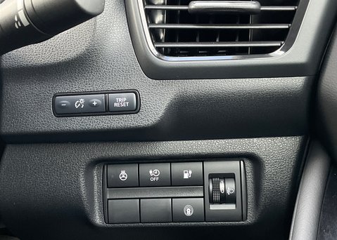 Nissan LEAF N-CONNECTA 24