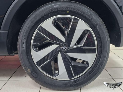 MG ZS 51.1kWh Trophy Auto 5dr 65