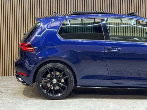 Volkswagen Golf 2.0 Golf R TSi Semi-Auto 4WD 3dr 15