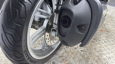 Honda SH300i SH 300 2016 32K VERY CLEAN MOT JAN 2027 300CC SCOOTER 7