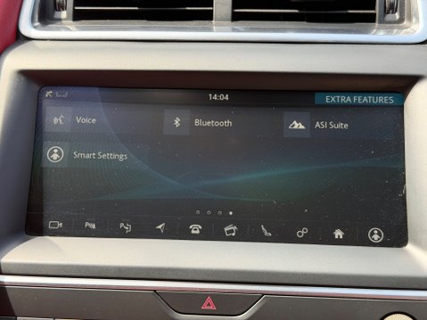 Jaguar E-Pace R-DYNAMIC HSE 26