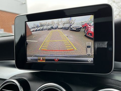 Mercedes-Benz GLC GLC 220d 4Matic AMG Night Edition 5dr 9G-Tronic 27