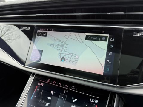 Audi Q7 3.0 TDI V6 45 S line SUV 5dr Diesel Tiptronic quattro Euro 6 (s/s) (231 ps) 46