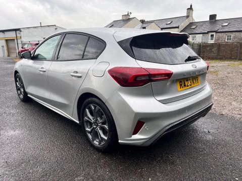 Ford Focus 1.0T EcoBoost MHEV ST-Line DCT Euro 6 (s/s) 5dr 4