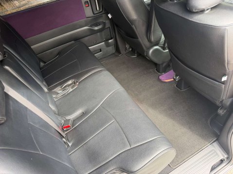 Honda Stepwagon AUTO 28