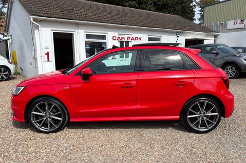 Audi A1 SPORTBACK TFSI BLACK EDITION..AUTOMATIC..HEATED LEATHER..E/SUNROOF.. 8