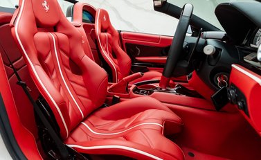 Ferrari 599 SA Aperta 17