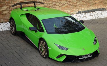 Lamborghini Huracan Performante 28