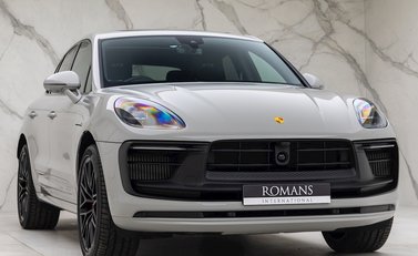 Porsche Macan GTS 1
