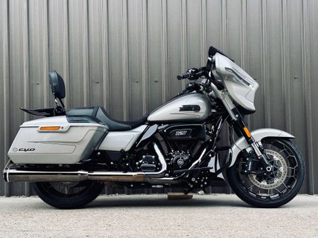 Harley-Davidson Cvo 2.0 CVO Street Glide 1977 23