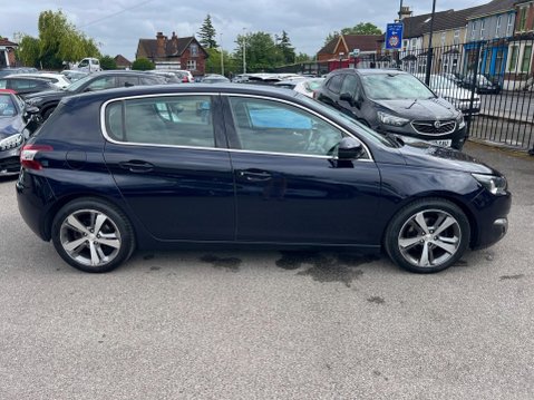Peugeot 308 1.2 PureTech Allure EAT Euro 6 (s/s) 5dr 7