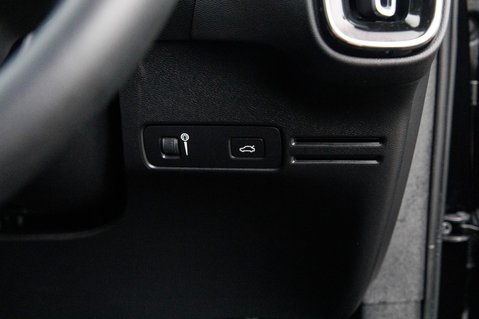 Volvo XC40 T3 INSCRIPTION 15