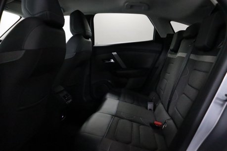 Citroen C4 PURETECH SHINE S/S 42