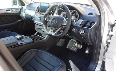 Mercedes-Benz GLE GLE 63 S 13