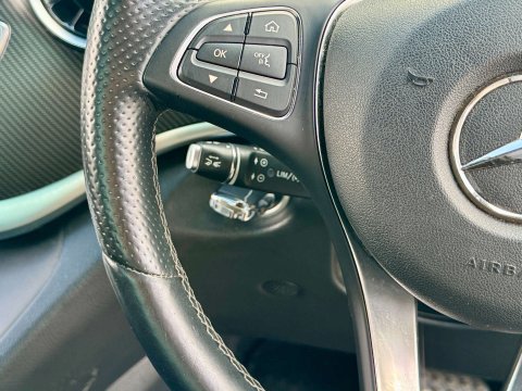 Mercedes-Benz V Class 2.2 V220d AMG Line MPV 5dr Diesel G-Tronic+ Euro 6 (s/s) 7 Seat (163 ps) 76