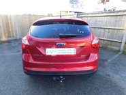 Ford Focus 1.0 TITANIUM NAVIGATOR 5 Dr 5