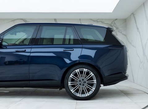 Land Rover Range Rover D350 Autobiography 29