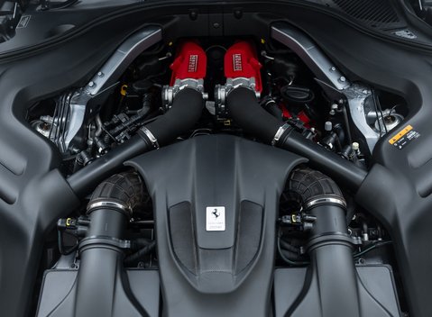 Ferrari Portofino 41