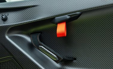 Lamborghini Huracan STO 32