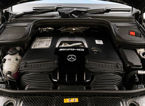 Mercedes-Benz GLS 63 Night Edition Executive 33