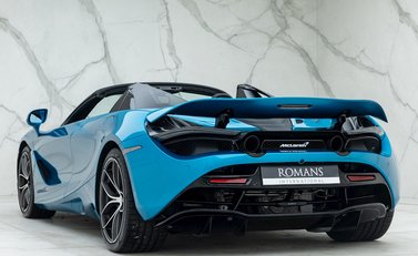McLaren 720S Spider 4