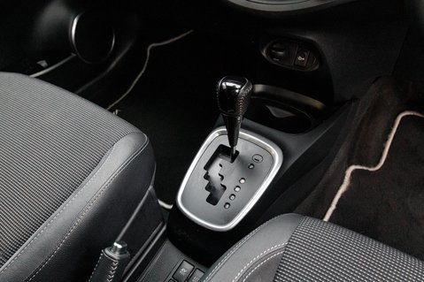 Toyota Yaris VVT-I EXCEL 31