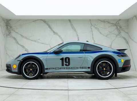 Porsche 911 Dakar 2
