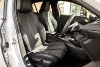 Peugeot 208 PURETECH GT S/S 34