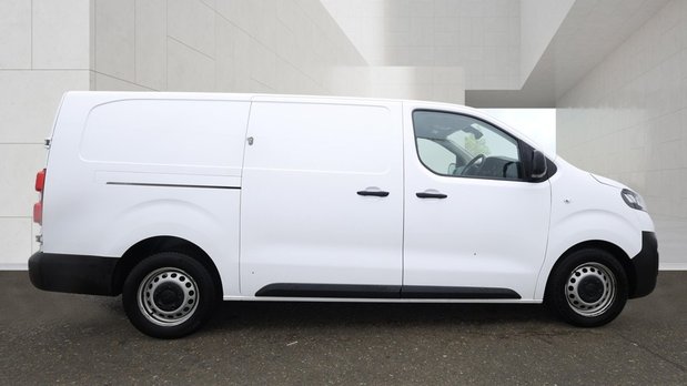 Vauxhall Vivaro LWB L2H1 Low Roof 290 Air Con Sensors EURO 6 3