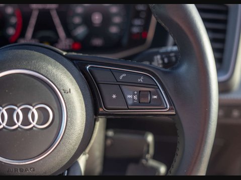 Audi A1 1.0 A1 Sportback 30 TFSI Sport 5dr 15