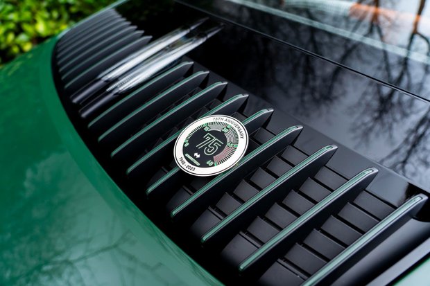 Porsche 911 CARRERA S. £50K IN EXTRAS. PTS PAINTWORK. HERITAGE PACKAGE. BURMESTER. LIFT 3