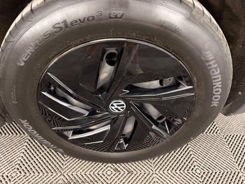 Volkswagen Id.4 Pure 52kWh Life Auto 5dr 42