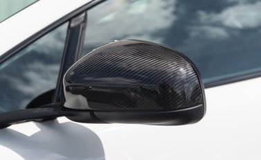 Aston Martin Vantage GT12 28