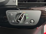 Audi A4 2.0 TDI ultra S line Saloon 4dr Diesel S Tronic Euro 6 (s/s) (190 ps) 48