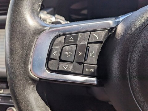 Jaguar XF PORTFOLIO 15