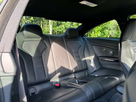 BMW M4 3.0 M4 Competition Edition Package Semi-Auto 2dr 44
