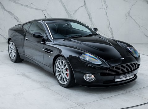 Aston Martin Vanquish S Ultimate 11