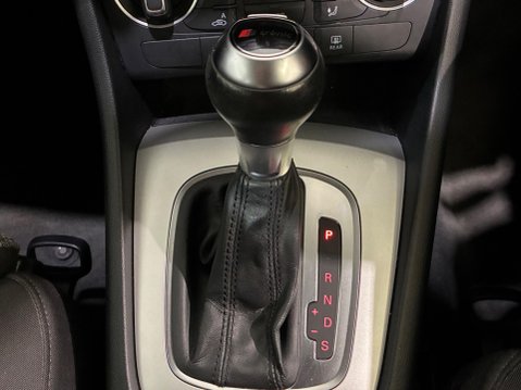 Audi Q3 2.0 TDI SE S Tronic quattro Euro 6 (s/s) 5dr 29