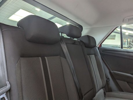Volkswagen T-Roc 1.0 T-Roc SE TSi 5dr 61